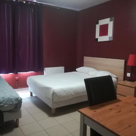 Hotel Vauban Livry-Gargan Esterno foto
